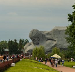 Туры в Брест 2025 - цены на путевки в Беларусь из Москвы от туроператора «Анекс Тур»