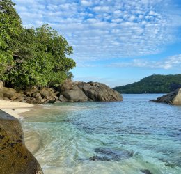 Туры на о. Силуэт 2025 - цены на путевки на Сейшелы из Москвы от туроператора «Анекс Тур»