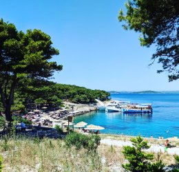 Туры в Пореч 2025 - цены на путевки в Хорватию из Москвы от туроператора «Анекс Тур»