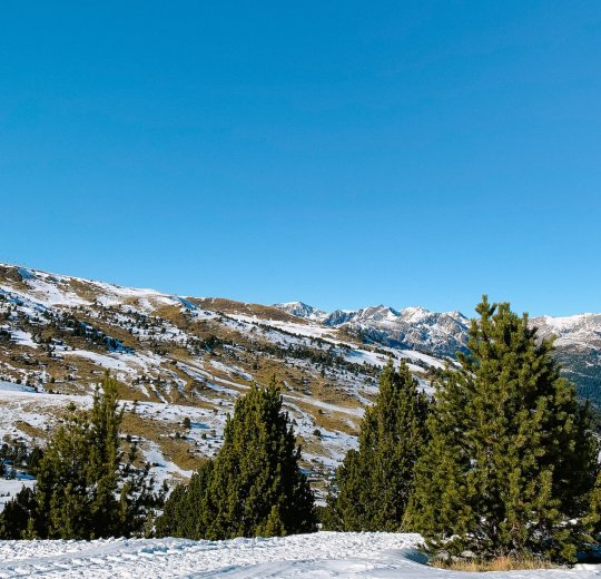 Туры в Энкамп 2025 - цены на путевки в Андорру из Москвы от туроператора «Анекс Тур»