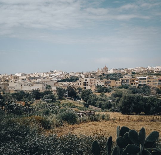 Туры в Ауру 2025 - цены на путевки на Мальту из Москвы от туроператора «Анекс Тур»