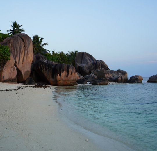 Туры на о. Силуэт 2025 - цены на путевки на Сейшелы из Москвы от туроператора «Анекс Тур»