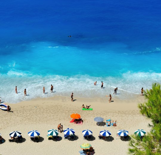 Горящие туры и путевки 2025 из Москвы по выгодным ценам от «Анекс Тур»